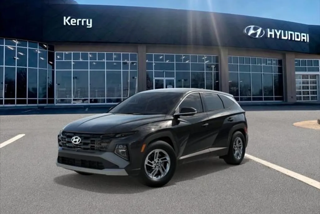 2025 Hyundai Tucson SE photo 1