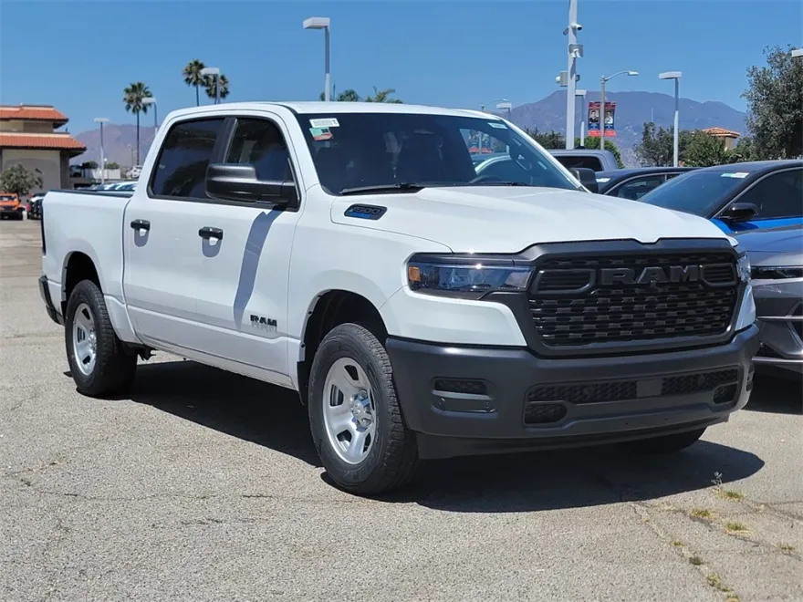 2025 Ram 1500 Tradesman photo 1