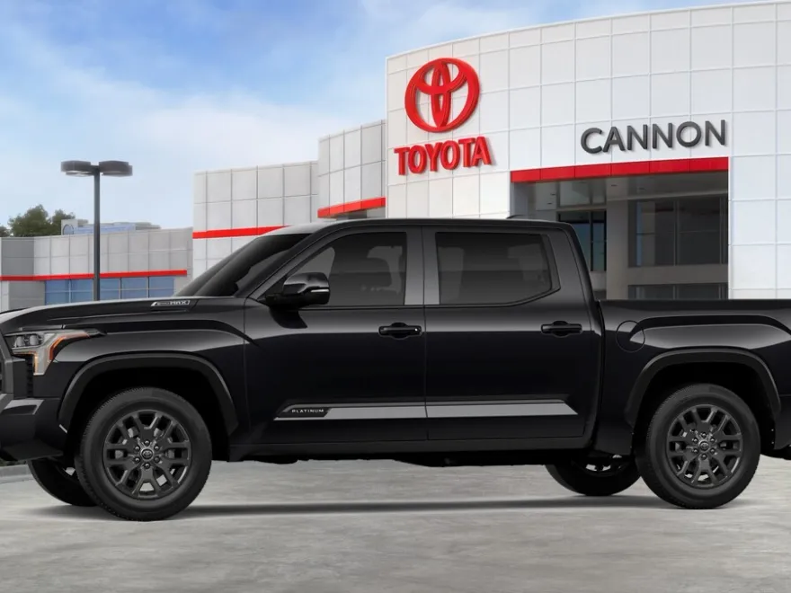 2026 Toyota Tundra Platinum CrewMax photo 1