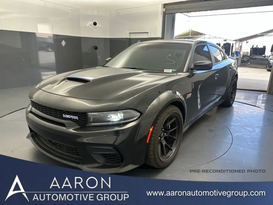 2023 Dodge Charger Scat Pack photo 1