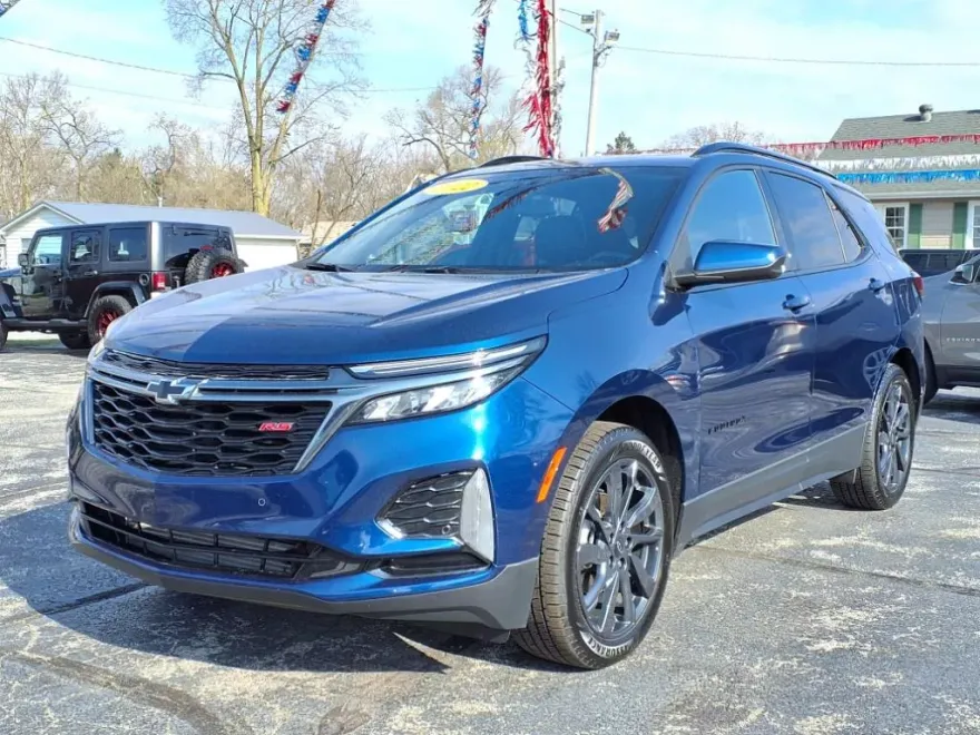 2022 Chevrolet Equinox RS photo 1