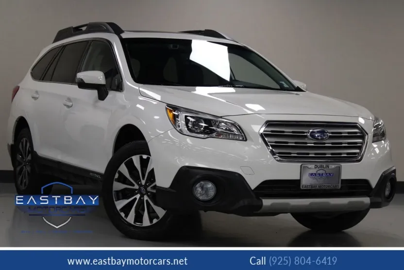 2017 Subaru Outback 3.6R Limited photo 1