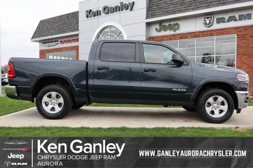 2025 Ram 1500 Big Horn photo 1