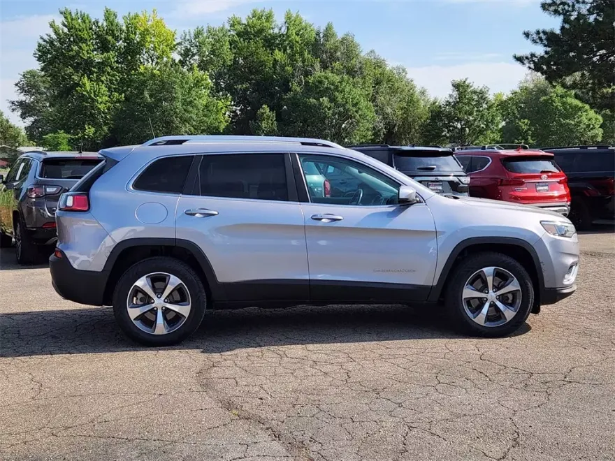 2020 Jeep Cherokee Limited photo 1