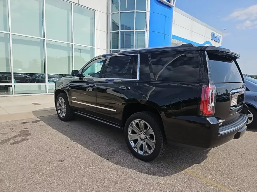 2015 Gmc Yukon Denali photo 1