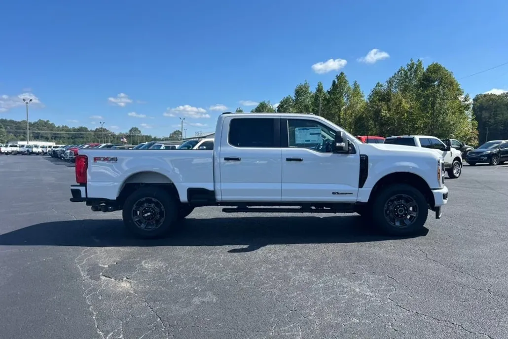 2026 Ford F-250 photo 1
