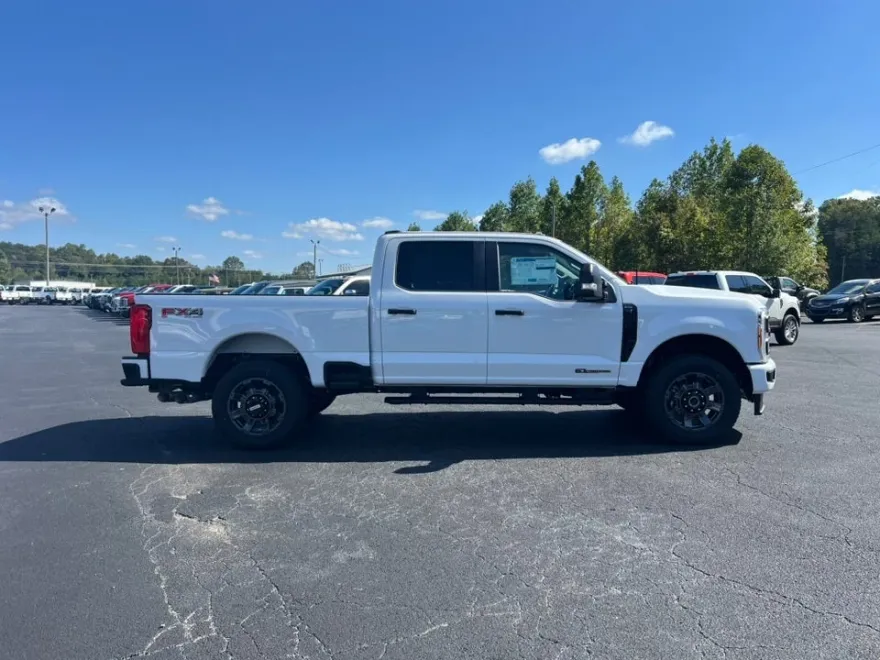 2026 Ford F-250 photo 1