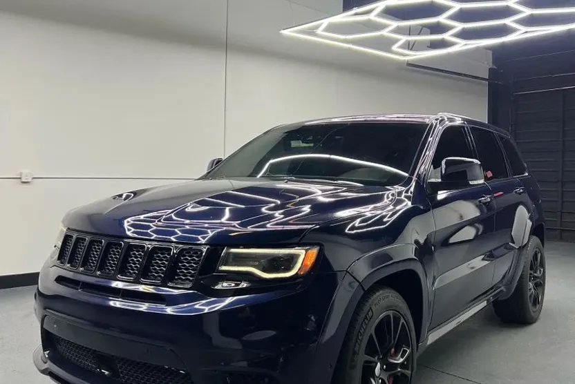 2017 Jeep Grand Cherokee SRT8 Sport photo 1
