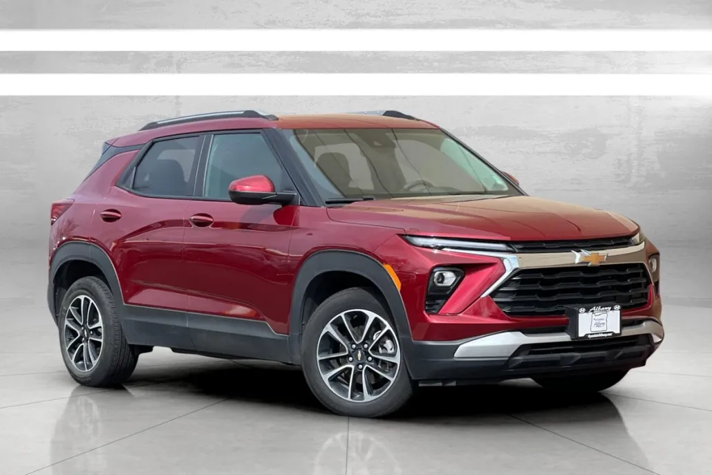 2024 Chevrolet Trailblazer LT photo 1