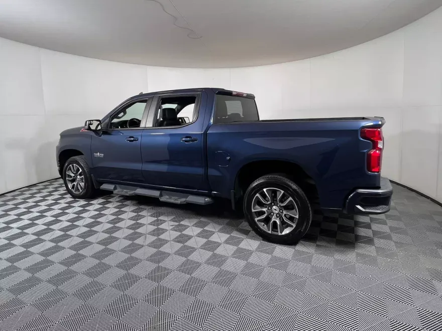 2022 Chevrolet Silverado 1500 RST photo 1