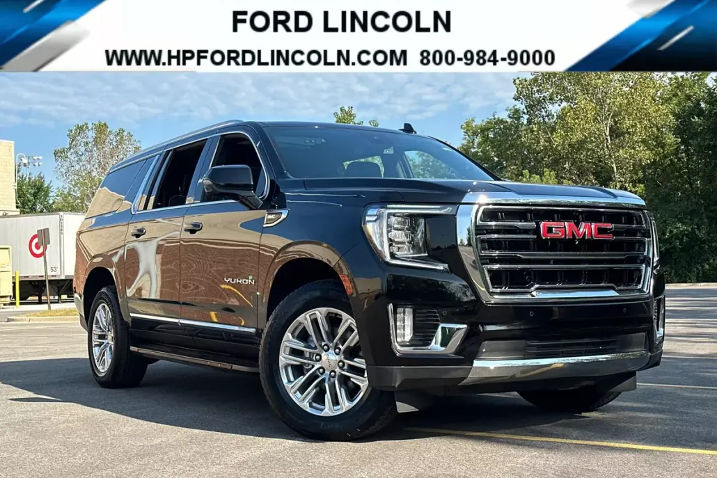 2023 Gmc Yukon XL SLT photo 1