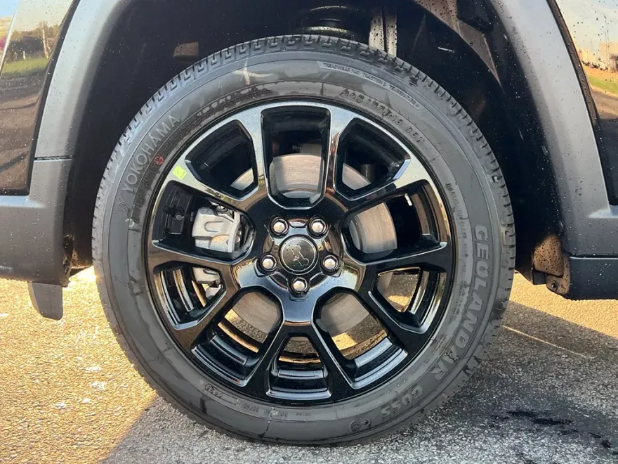 2026 Jeep Compass Latitude Altitude photo 1