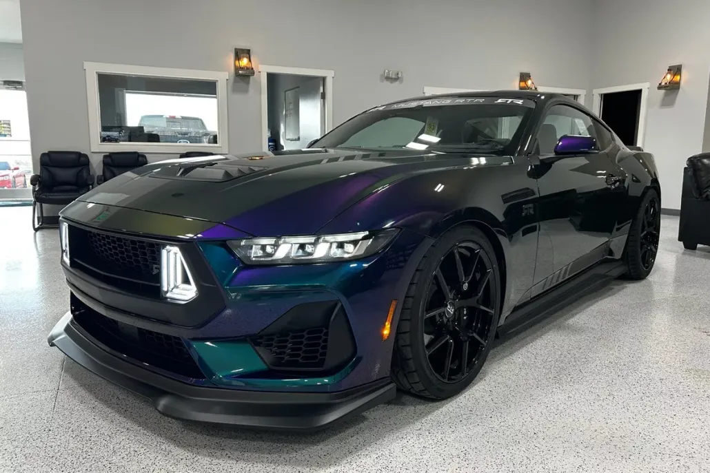 2025 Ford Mustang GT Premium photo 1