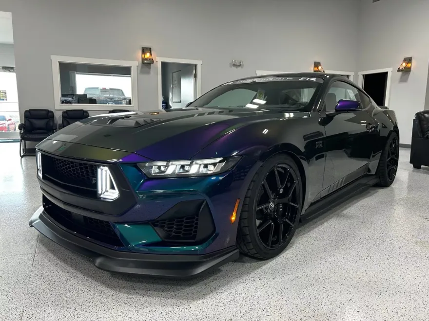 2025 Ford Mustang GT Premium photo 1