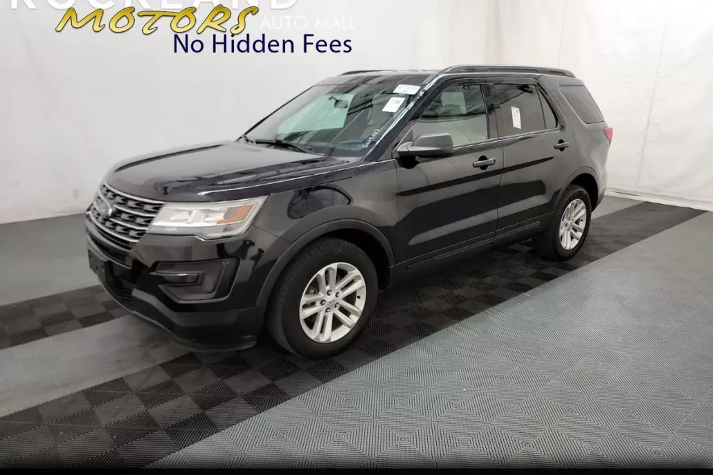 2017 Ford Explorer Base photo 1