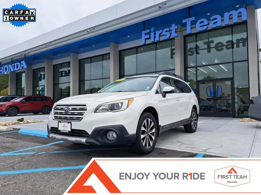 2017 Subaru Outback 2.5i Limited photo 1