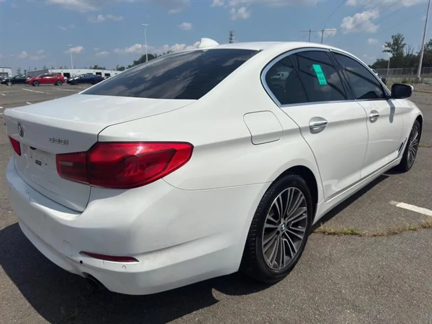 2017 Bmw 530i xDrive photo 1