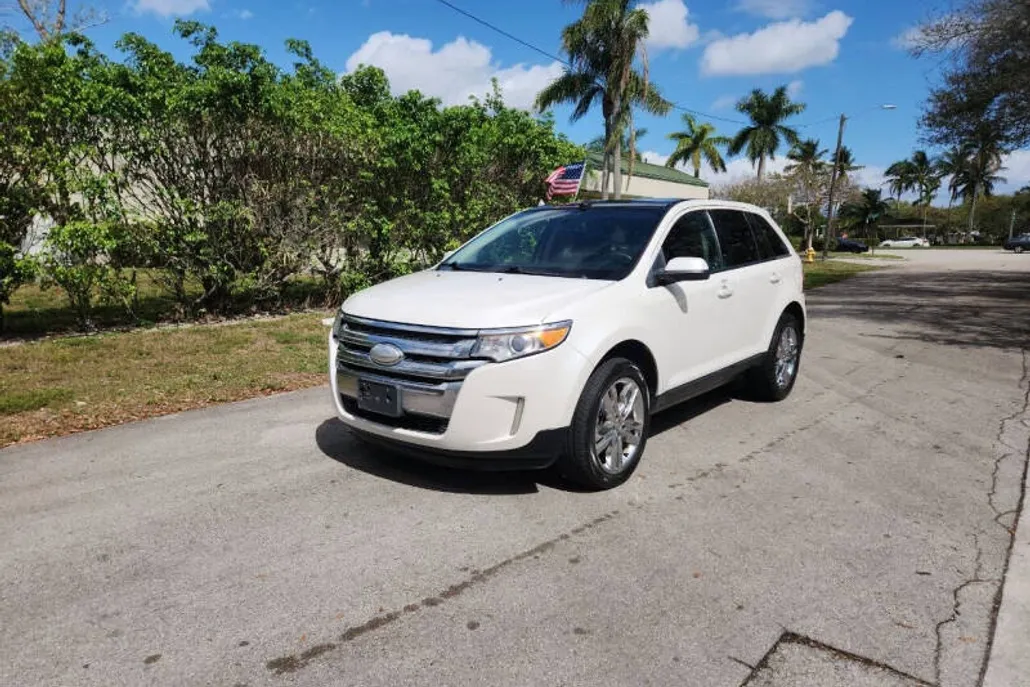2014 Ford Edge SEL photo 1