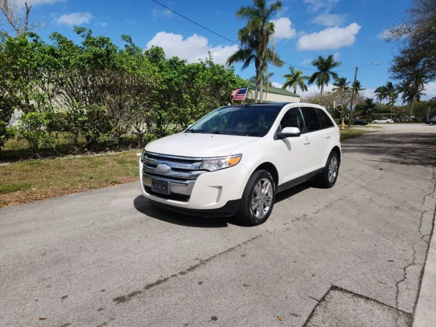 2014 Ford Edge SEL photo 1