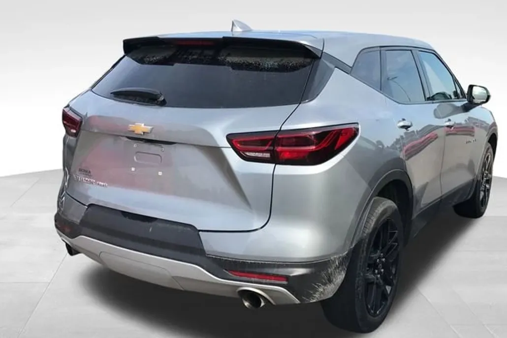 2023 Chevrolet Blazer 2LT photo 1