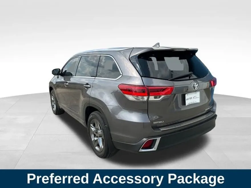 2018 Toyota Highlander Limited Platinum photo 1