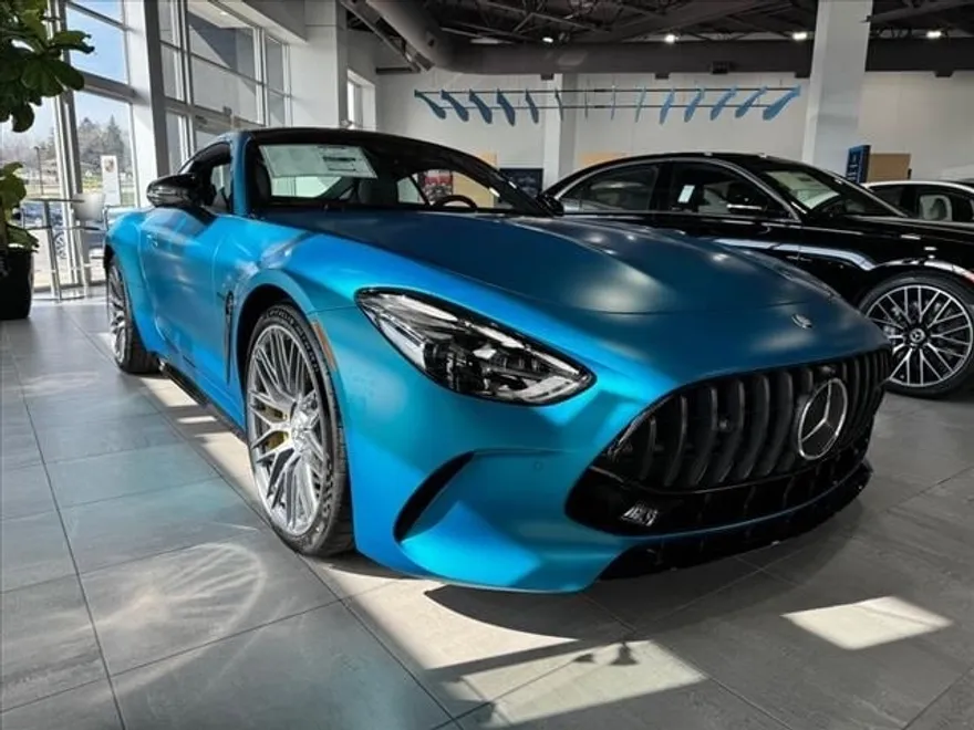 2024 Mercedes Benz AMG GT photo 3