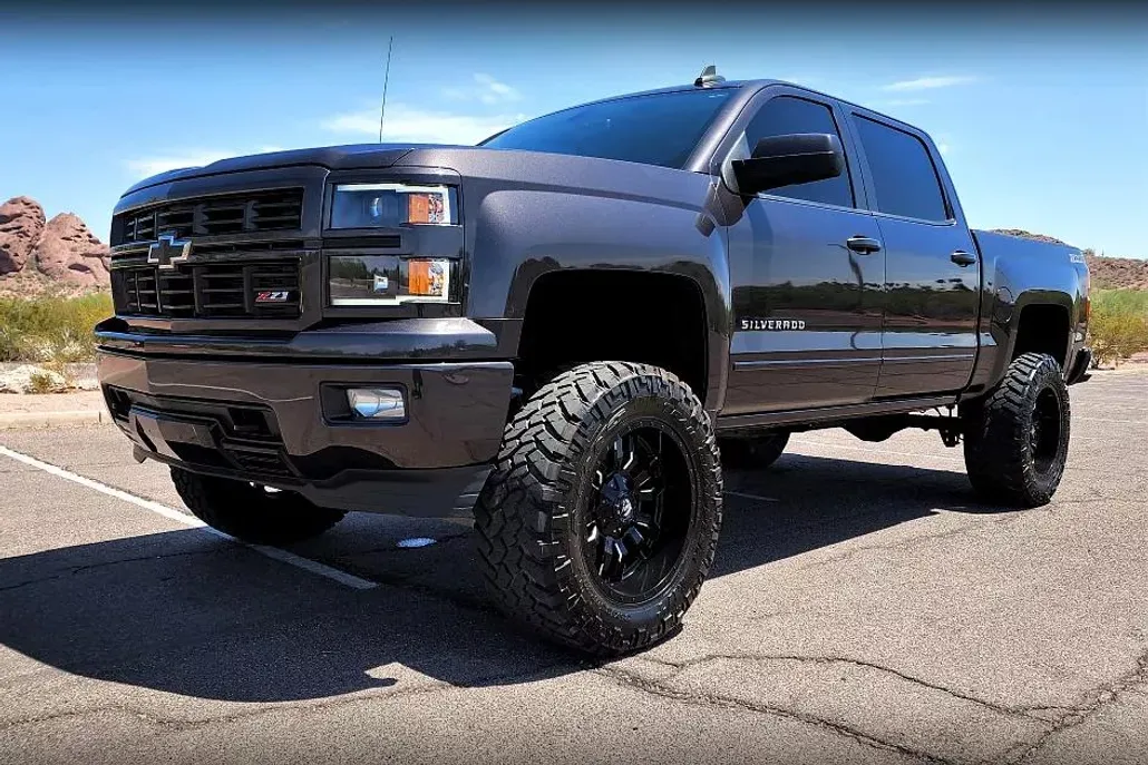 2015 Chevrolet Silverado 1500 LT Z71 photo 1