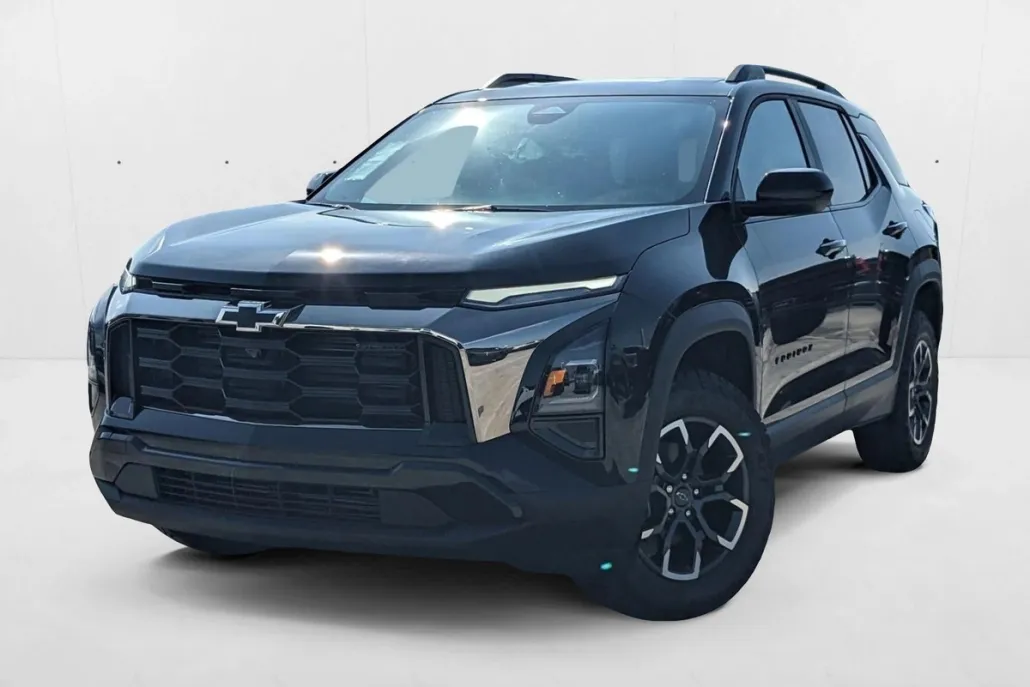 2026 Chevrolet Equinox ACTIV photo 1