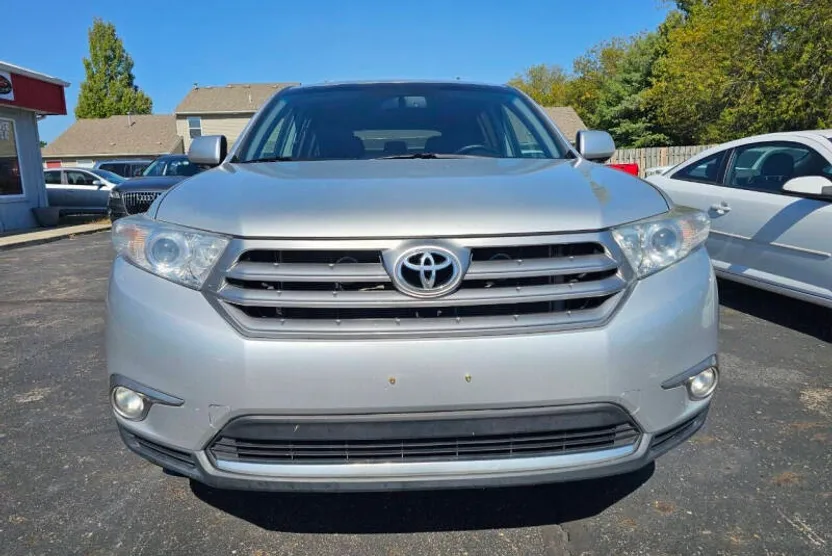 2013 Toyota Highlander Limited photo 1