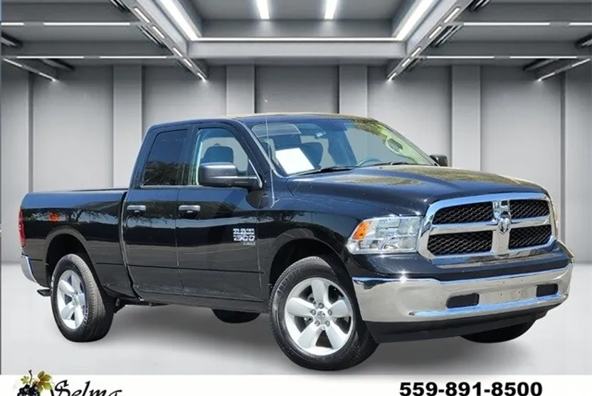 2024 Ram 1500 Classic SLT photo 1