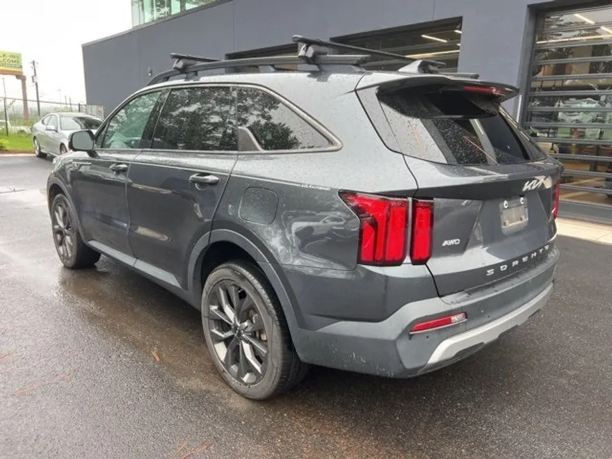 2022 Kia Sorento X-Line SX Prestige photo 1