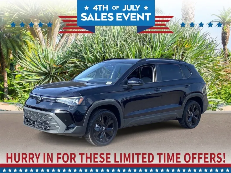 2025 Volkswagen Taos SE photo 1