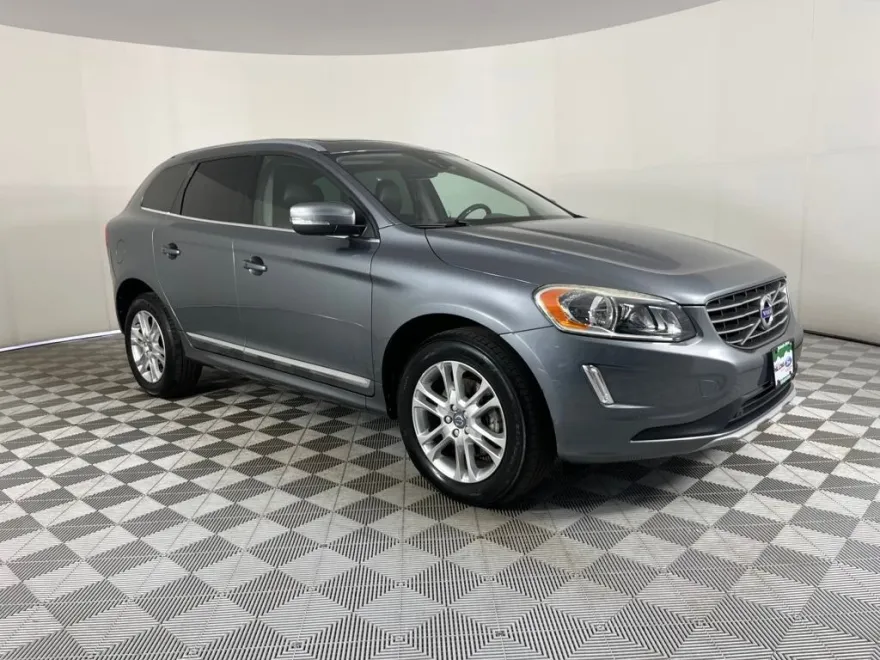 2016 Volvo XC60 T5 Premier photo 1