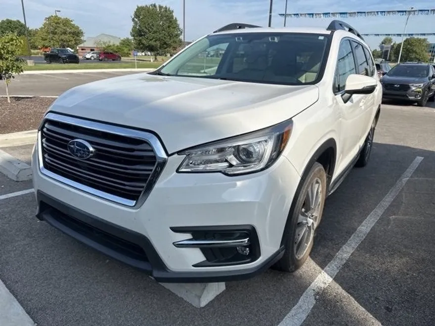 2020 Subaru Ascent Limited photo 1