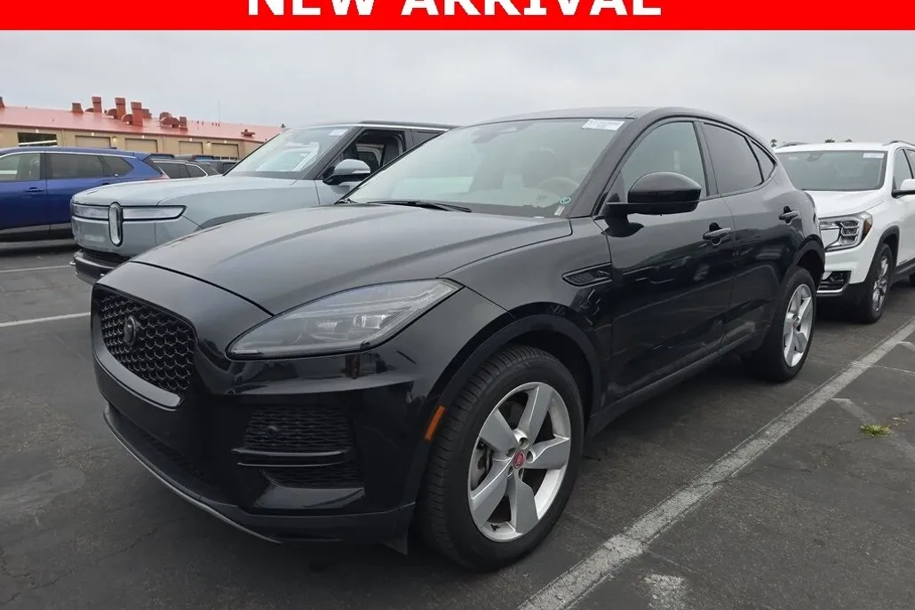 2022 Jaguar E-PACE P250 SE photo 1