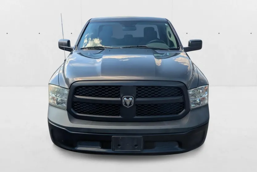 2016 Ram 1500 Tradesman Express photo 1