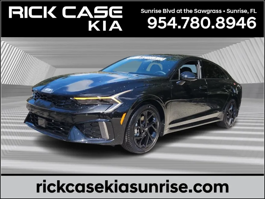 2026 Kia K5 GT-Line photo 1