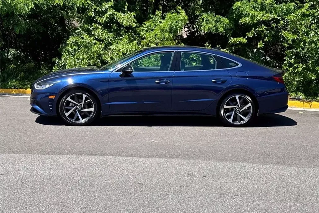 2021 Hyundai Sonata SEL Plus photo 1