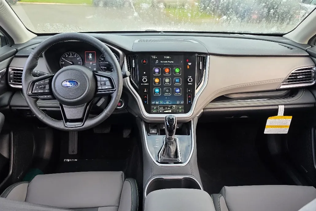 2025 Subaru Outback Onyx Edition photo 1