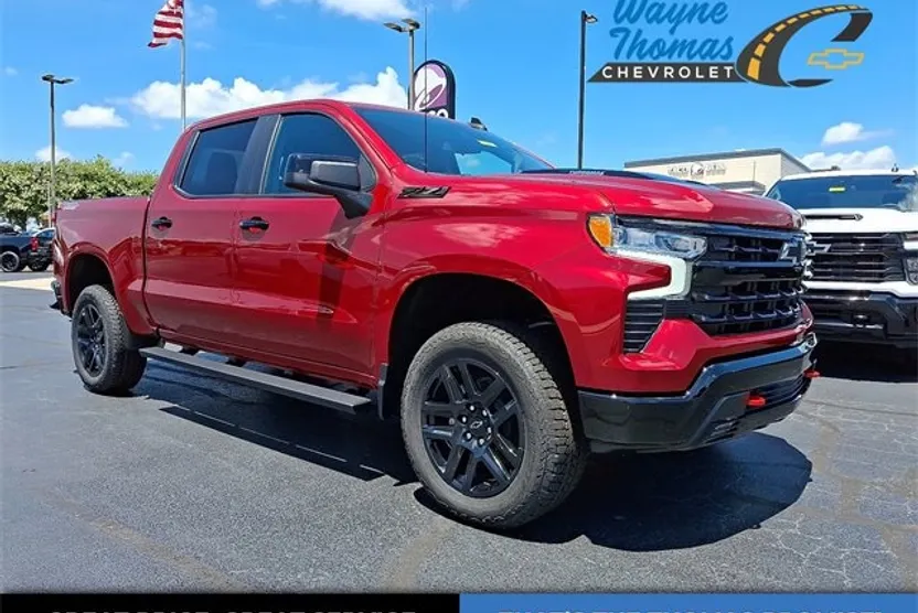 2025 Chevrolet Silverado 1500 LT Trail Boss photo 1
