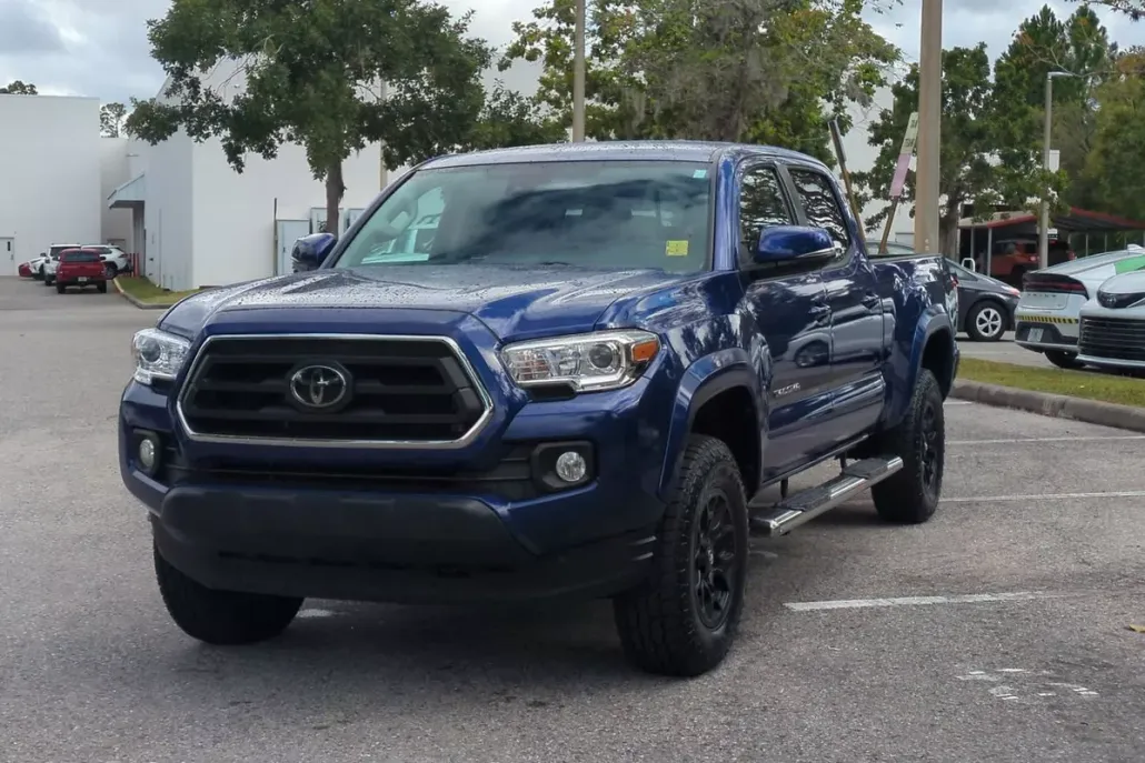 2022 Toyota Tacoma SR5 photo 1