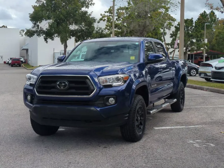 2022 Toyota Tacoma SR5 photo 1