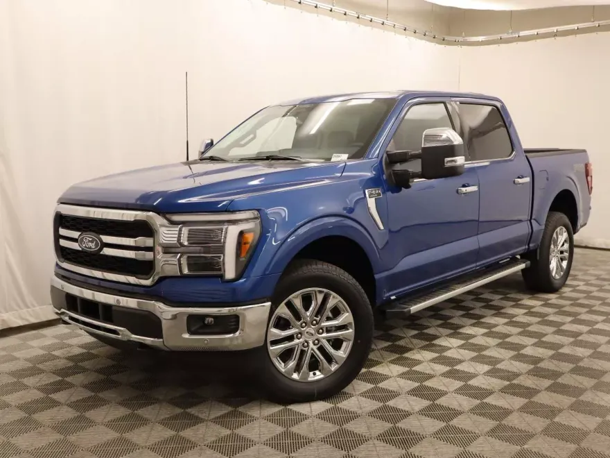 2025 Ford F-150 Lariat photo 1