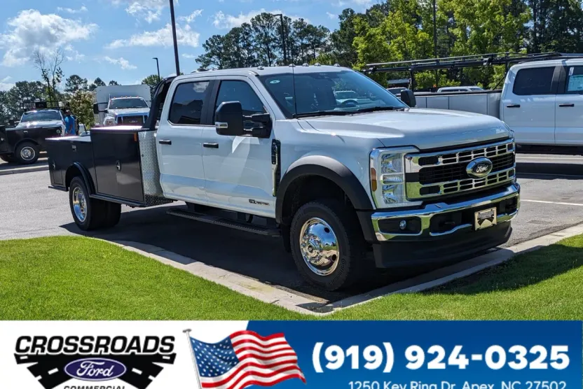 2025 Ford F-450 XL photo 1