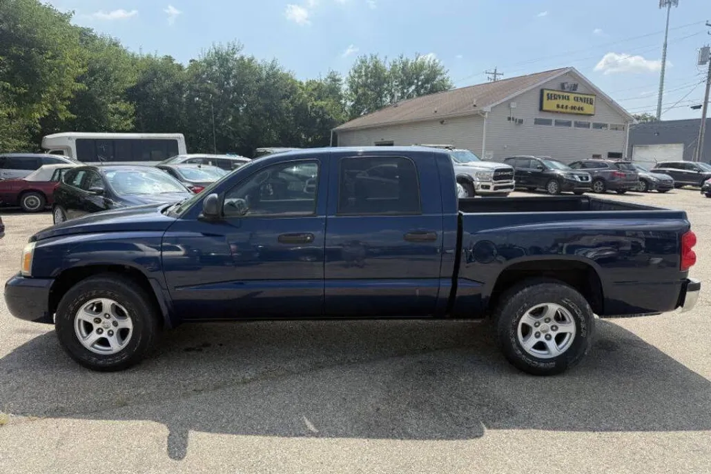 2006 Dodge Dakota SLT photo 1