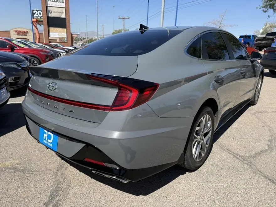 2020 Hyundai Sonata SEL photo 1