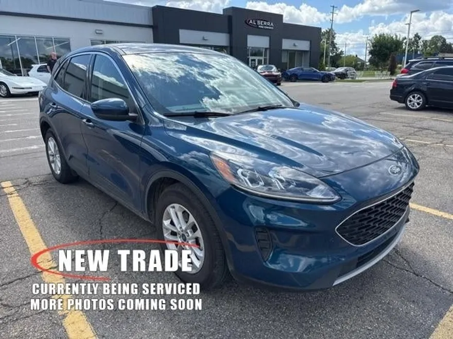2020 Ford Escape SE photo 1