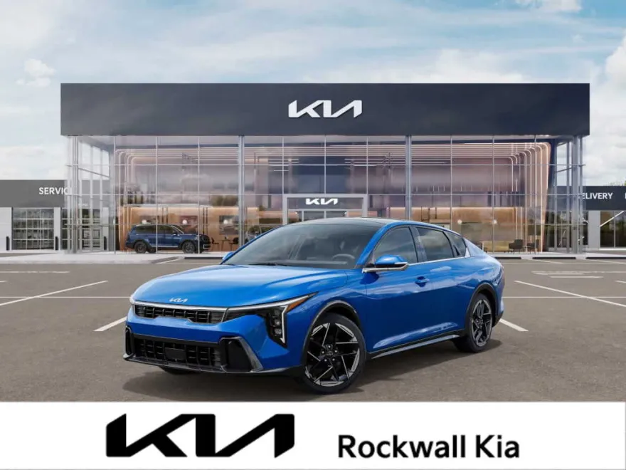2025 Kia K4 GT-Line photo 1