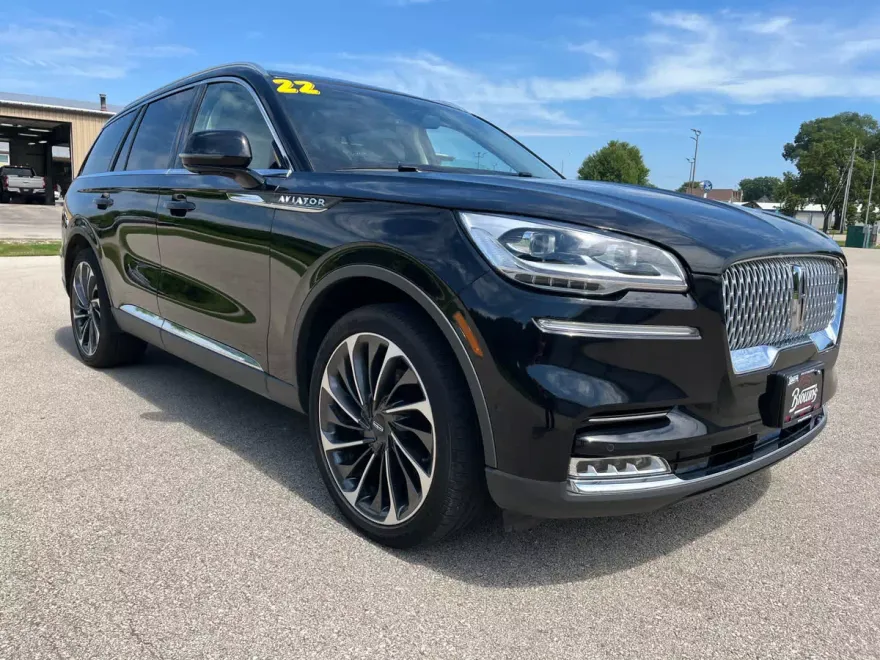 2022 Lincoln Aviator Reserve photo 1