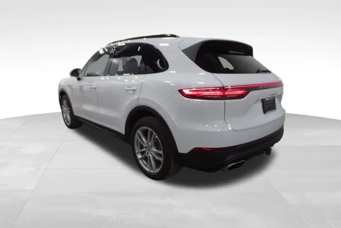 2020 Porsche Cayenne Base photo 3